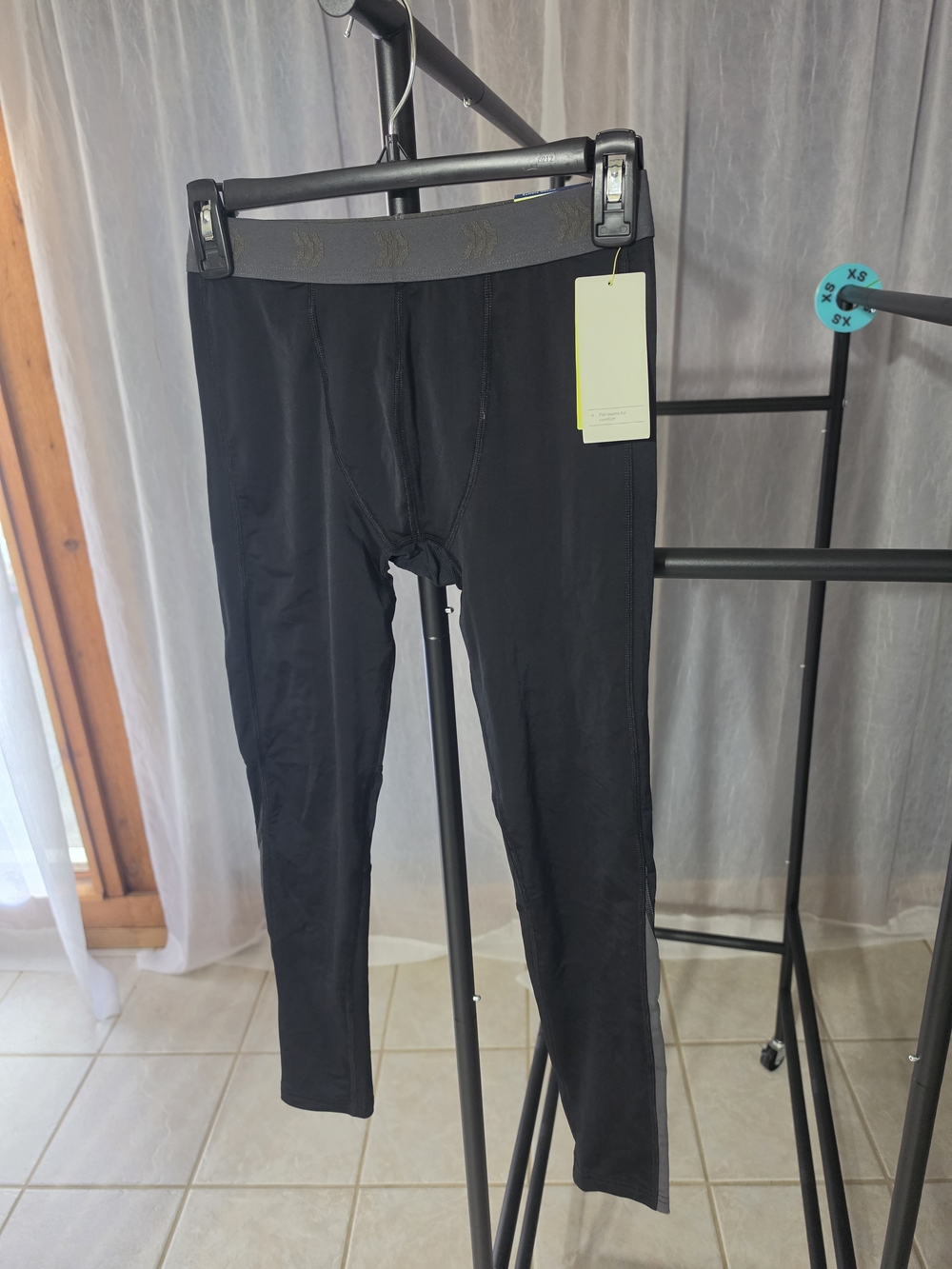 all in motion Black Boys Active Fitted Tights
